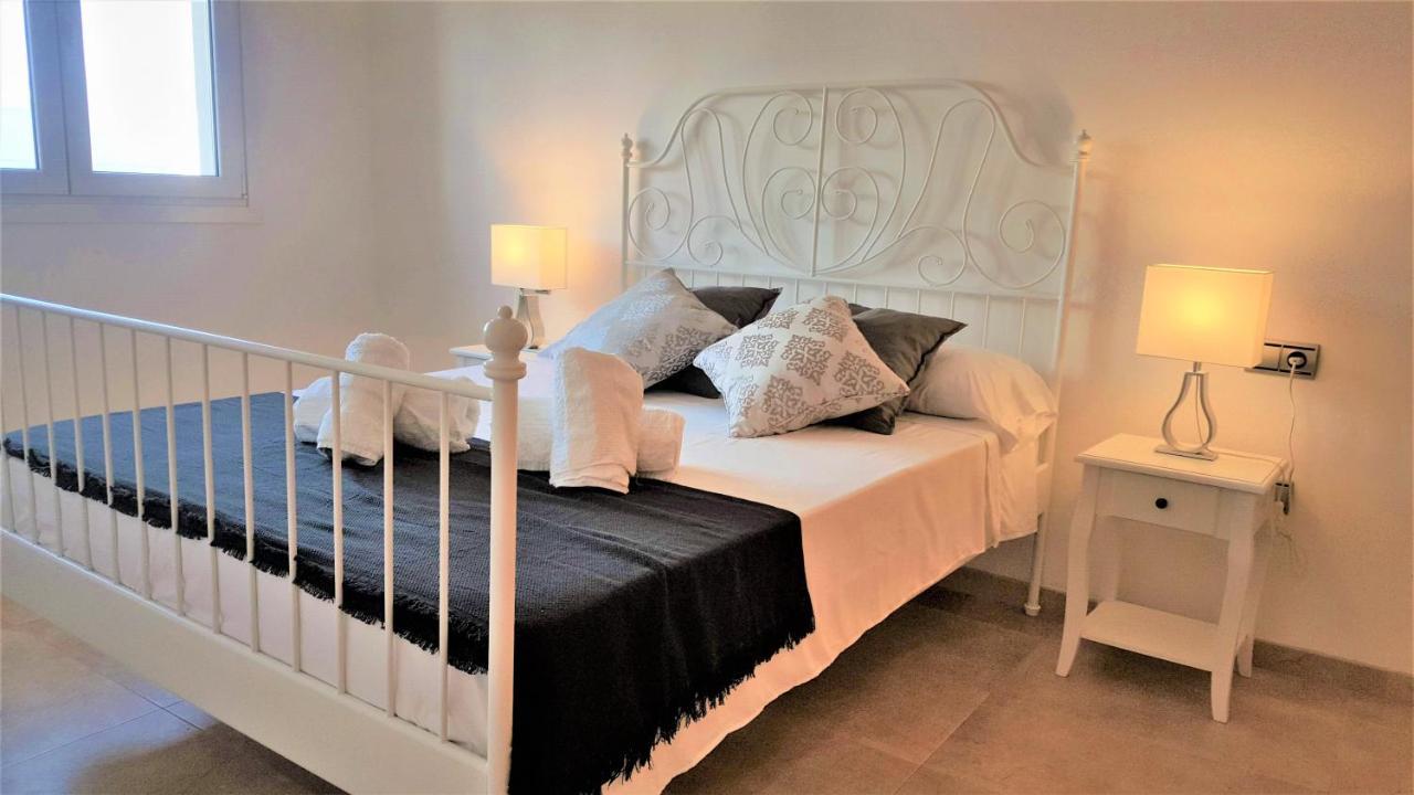 5 Bedrooms Private House 300M From Beach Roquetas de Mar Kültér fotó
